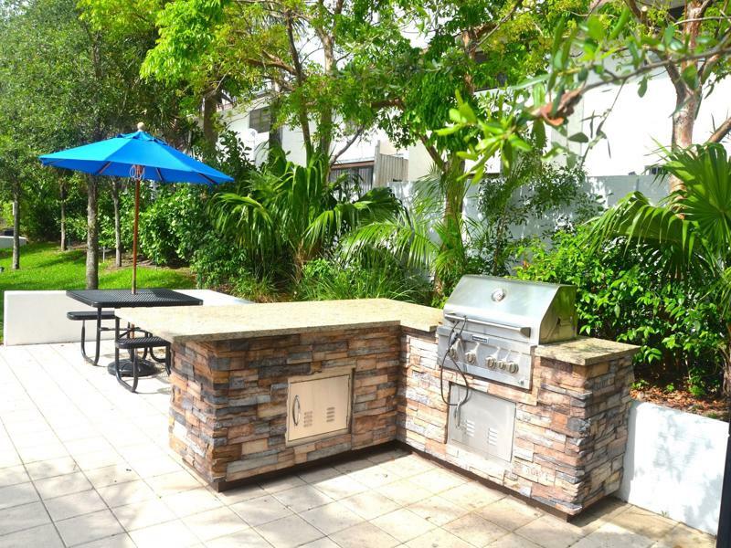 Riviera Luxury Living At River Oaks Marina And Tower Miami Dış mekan fotoğraf