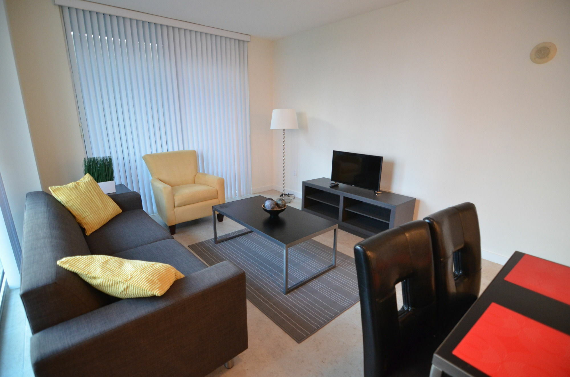 Riviera Luxury Living At River Oaks Marina And Tower Miami Dış mekan fotoğraf